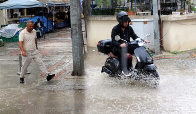 Edirne’de sağanak etkili oldu