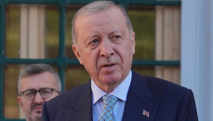 Erdoğan: Tarihi şanlı zaferlerle ilmek ilmek dokunmuş büyük bir milletiz
