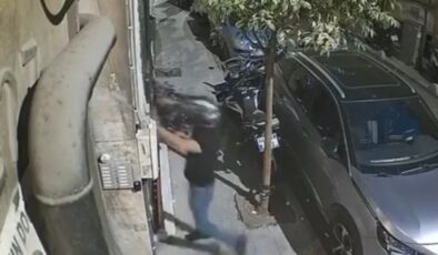 Eski karısının evini basıp kayınpederini öldüresiye dövdü!