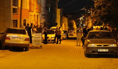 Eskişehir'de komşu iki aile arasında kavga: 1’i polis 11 yaralı