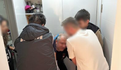 FETÖ'nün sözde 'köyler abisi' çamaşır makinesinin arkasından çıktı