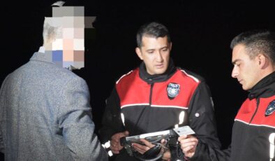 İkamet izinsiz üç kişi tutuklandı