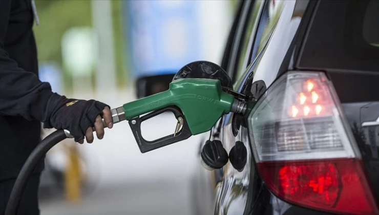 Benzine zam geliyor! Gece yarısı tabela değişecek