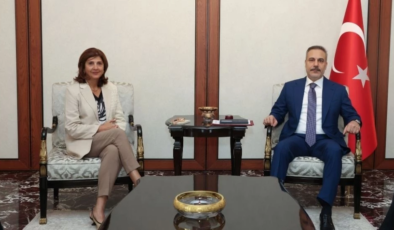 Holguin-Fidan görüşmesinde Fidan, 2 devlet vurgusunda bulundu