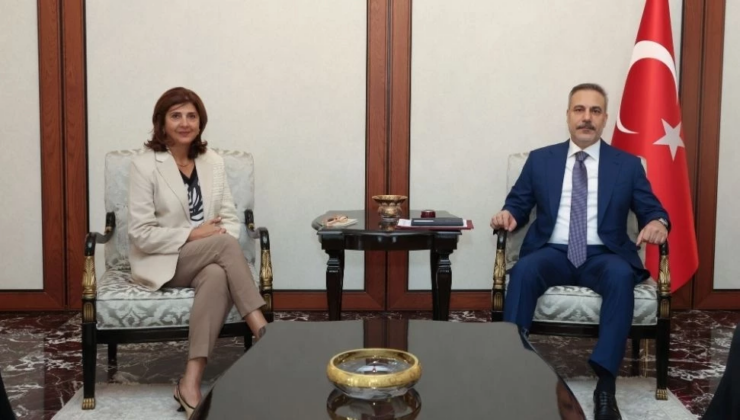 Holguin-Fidan görüşmesinde Fidan, 2 devlet vurgusunda bulundu