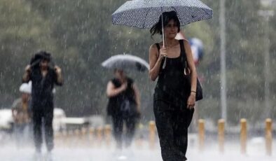 İstanbul'da sağanak çanları tekrar çalacak! Meteoroloji kritik iki günü açıkladı