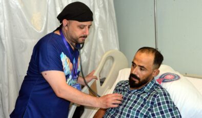 Karın ağrısı şikayetiyle gitti: Atardamarının yırtıldığını öğrendi