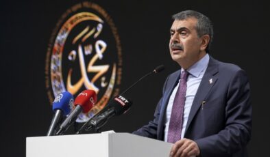 Kurtuluş Savaşı’nı tüm ders kitaplarından çıkarıyoruz