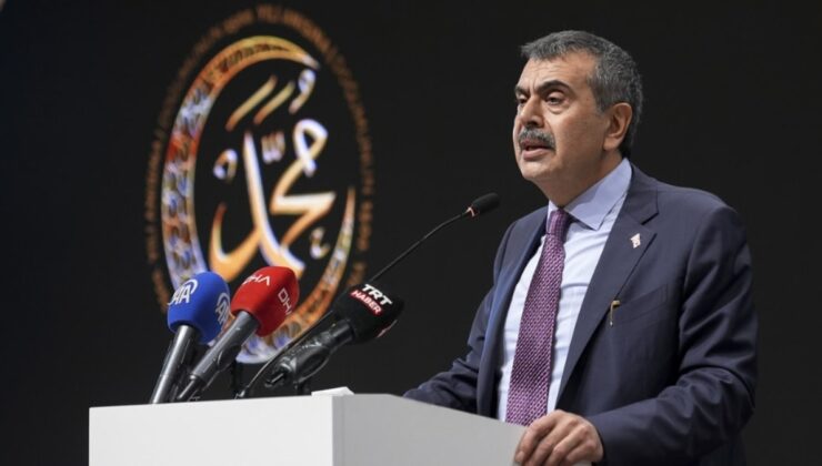 Kurtuluş Savaşı’nı tüm ders kitaplarından çıkarıyoruz