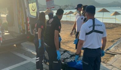 Marmaris'te denizde erkek cesedi bulundu