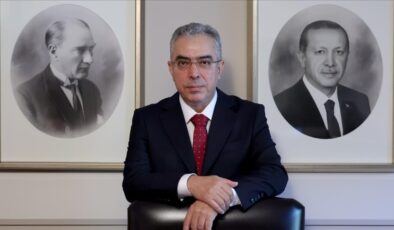 Mehmet Uçum'dan '50+1' çıkışı: Seküler-muhafazakar karşıtlığını parçaladı