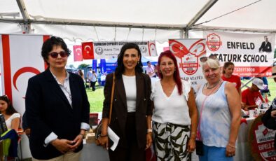 Özdenefe, Londra’daki Kıbrıs Türk Festivali’ne katıldı