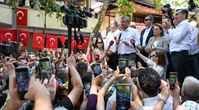 Özel'in kuracağı yeni partinin oy oranı belli oldu!
