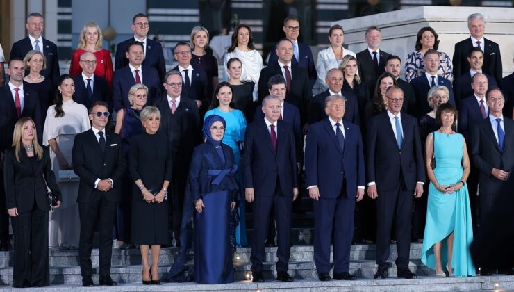 Saray ziyafeti! Masada bir kuş sütü eksikti
