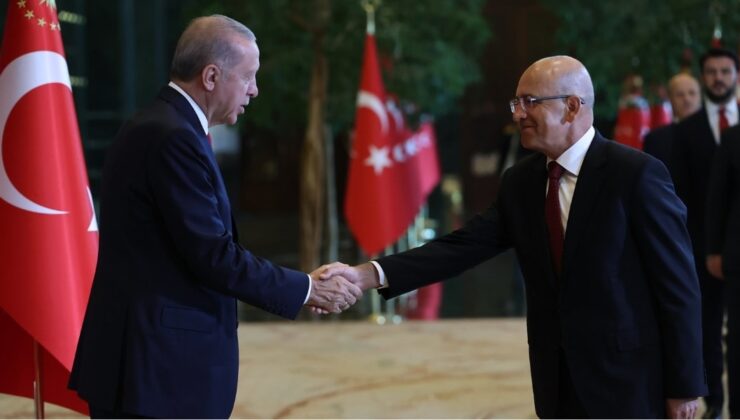 Son ankette Erdoğan'ı düşündürecek sonuç: AKP'lilerin yüzde 53'ü 'ekonomi iyi değil' diyor