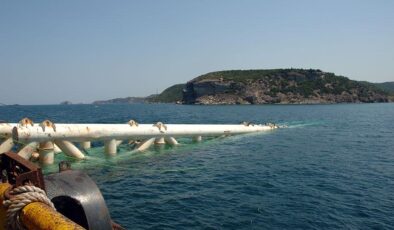 Türkiye denizin altına 97 kilometre uzunluğunda doğal gaz borusu döşeyecek