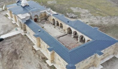 Türkiye'nin 791 yıllık dev hanı otel oluyor