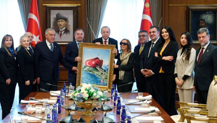 'Parlamenter sistemde ömür boyu başkan ol'