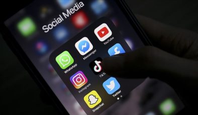58 sanal medya hesabına erişim engeli getirildi