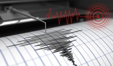AFAD duyurdu: Kuşadası Körfezi'nde 3,8 büyüklüğünde deprem