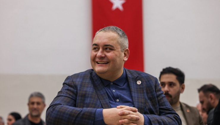 AKP'ye geçen Özarslan'dan tartışma yaratan ihbar hattı: Gerici uygulamaya suç duyurusu