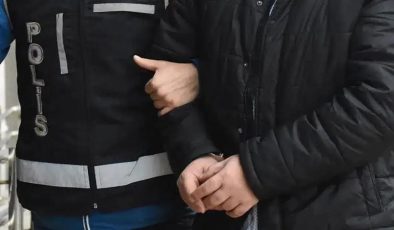 Ankara'da taksi durağındaki şoförleri darbeden 2 şüpheli yakalandı