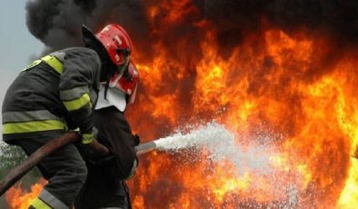 Atlılar ve İskele’de yangın: 10 dönümlük alan ve araç zarar gördü