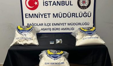 Bağcılar'da iş yerine uyuşturucu operasyonu: 22 kilo 970 gram ham madde ele geçirildi