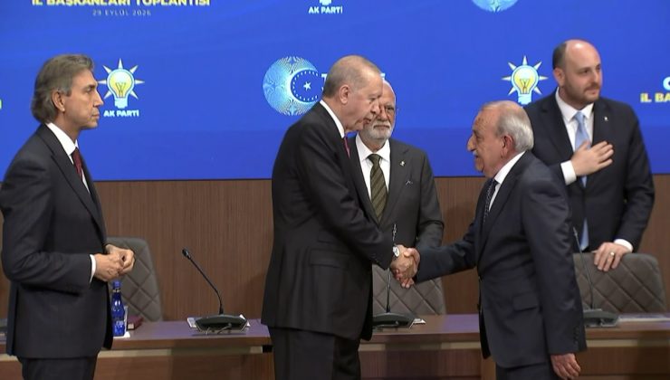 Belediye Başkanı AKP’ye geçti… Söylediklerini yedi yuttu