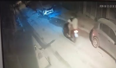 Beyoğlu'nda kanlı 'yan bakma' kavgası!