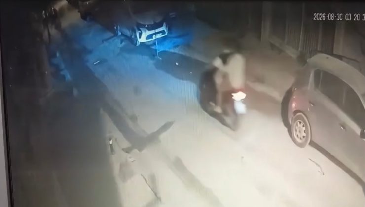 Beyoğlu'nda kanlı 'yan bakma' kavgası!