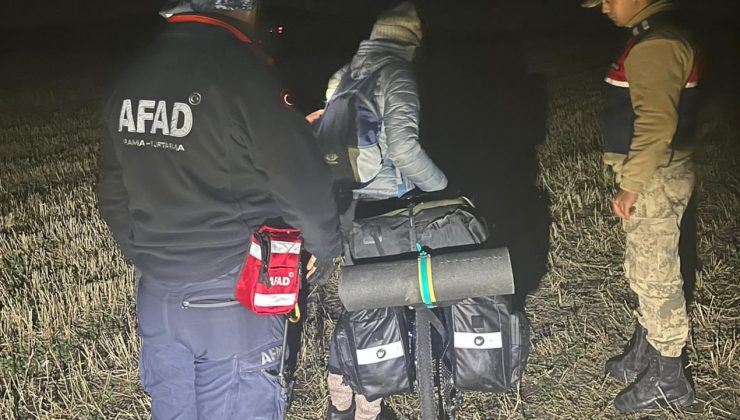 Bisikletleriyle gezerken yolunu kaybeden 2 turist bulundu