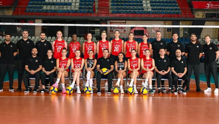 Büyük skandal! İtalya'ya gidecek voleybol takımının oyuncularına vize verilmedi!
