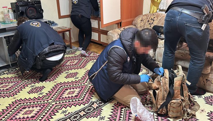 Cephanelik, uyuşturucu ve işlenmemiş altın! Daltonlar suç örgütüne 13 gözaltı