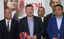 CHP'den istifa eden belediye başkanları Yeni Parti'ye katıldı
