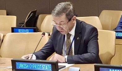 Dışişleri Bakanı Tahsin Ertuğruloğlu:  Tek ada, iki devlet