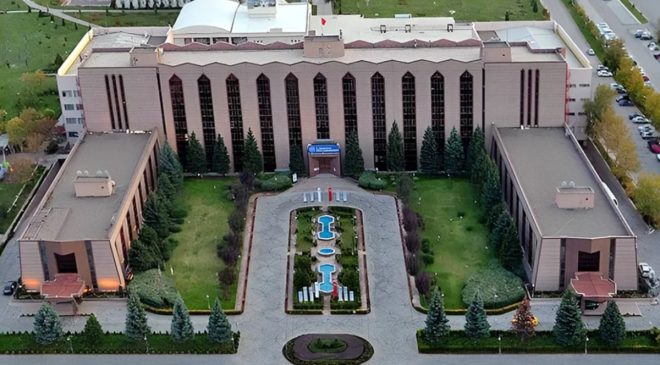 Diyanet’teki  ‘aşk kaçamağı’na kaçamak yanıt