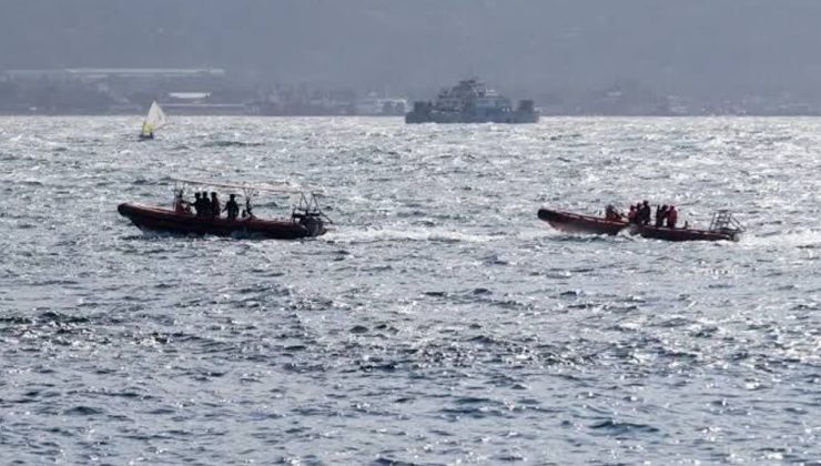 Endonezya’da 243 kişiyi taşıyan gemiden 102 kişi kurtarıldı!