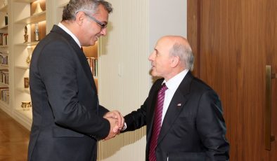 Erhürman, ABD Büyükelçisi Breslow’u kabul etti