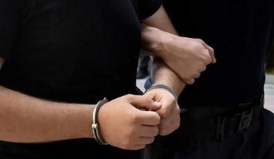 Güney Kıbrıs'ta polis hırsızlıktan tutuklandı