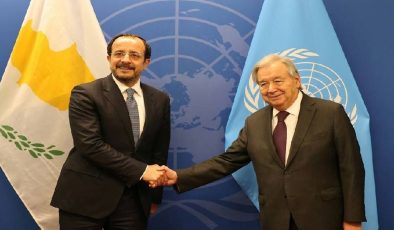 Hristodulidis, Guterres ile görüştü