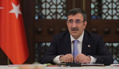 İktidar enflasyona kılıf buldu: Savaş