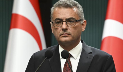 Erhürman karma oy yasasını iade etti