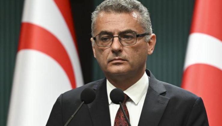 Erhürman karma oy yasasını iade etti
