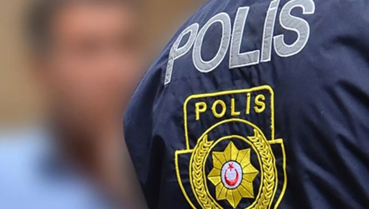 Mağusa’da polis tarafıdan 3 evde yapılan aramada uyuşturucu tespit edildi zanlılar tutuklandı