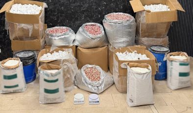 İstanbul’da 170 kilo uyuşturucu ve 850 bin hap ele geçirildi