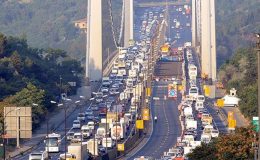 İstanbullular yandı! Bugün işten çıkanlar evine saatler sonra varabilecek