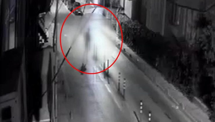 İstanbul'da çırılçıplak soyunup sokakta dolaşan kişi gözaltında