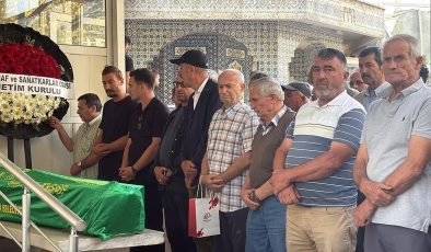 İznik Gölü’nde cansız bedeni bulunan öğretmen toprağa verildi