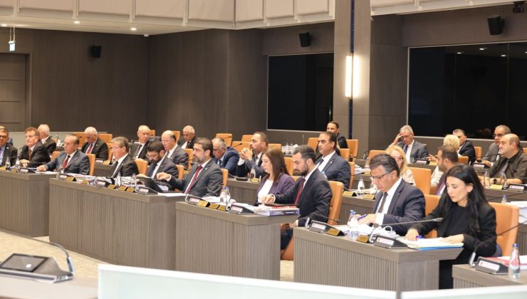Karma oy kaldırıldı, parti içi tercih sistemi devam edecek